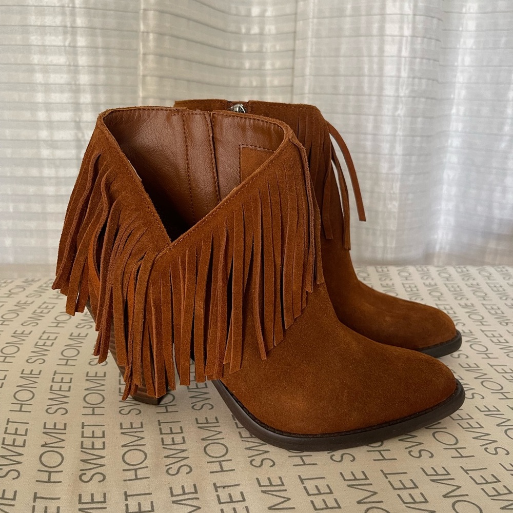 Women’s Fringe Suede Cowboy Boots
